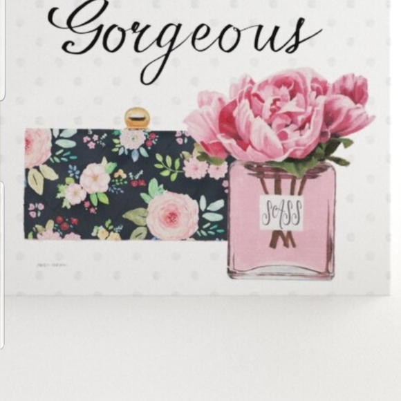 Meet your Posher, Charlene, posh ambassador - Picture 3 of 3